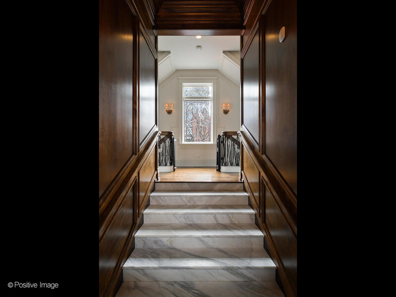 3026 N Lake Shore Drive Chicago IL 60657
