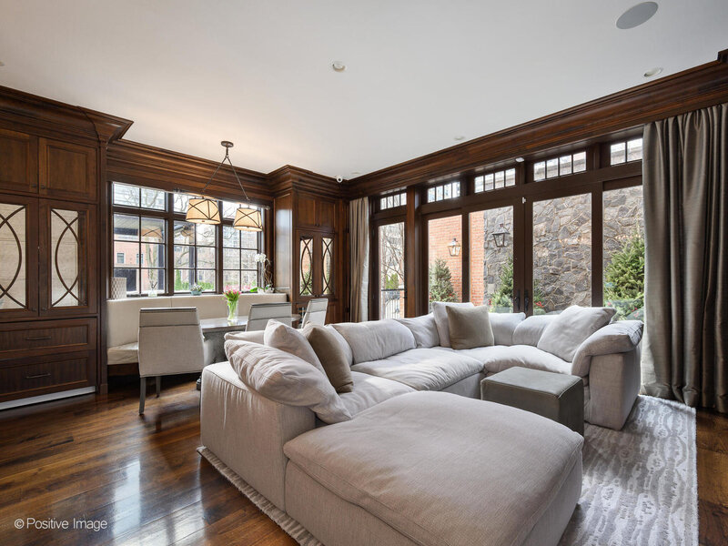 3026 N Lake Shore Drive Chicago IL 60657
