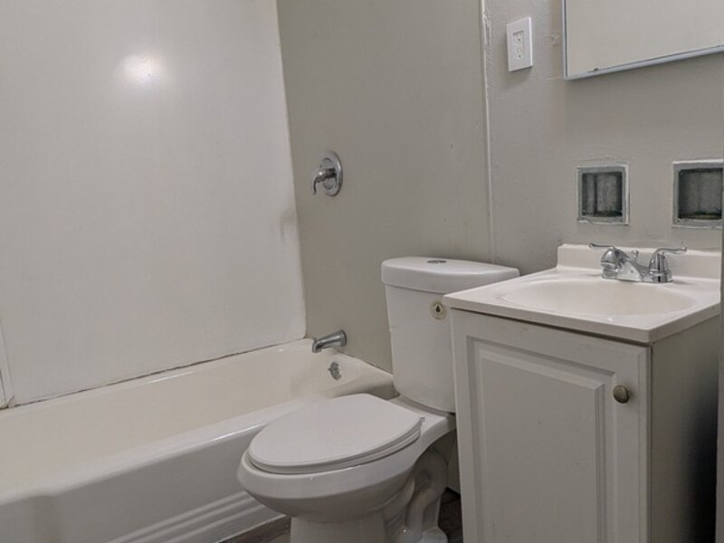 7122 S Parnell Avenue Chicago IL 60621