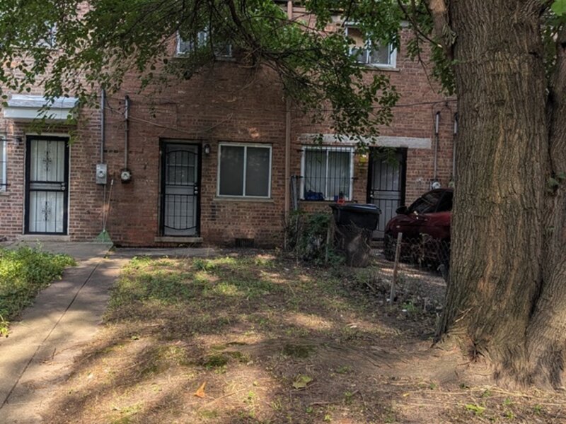 7122 S Parnell Avenue Chicago IL 60621