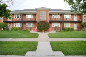 Photo of 1427 Homestead Road La Grange Park IL 60526