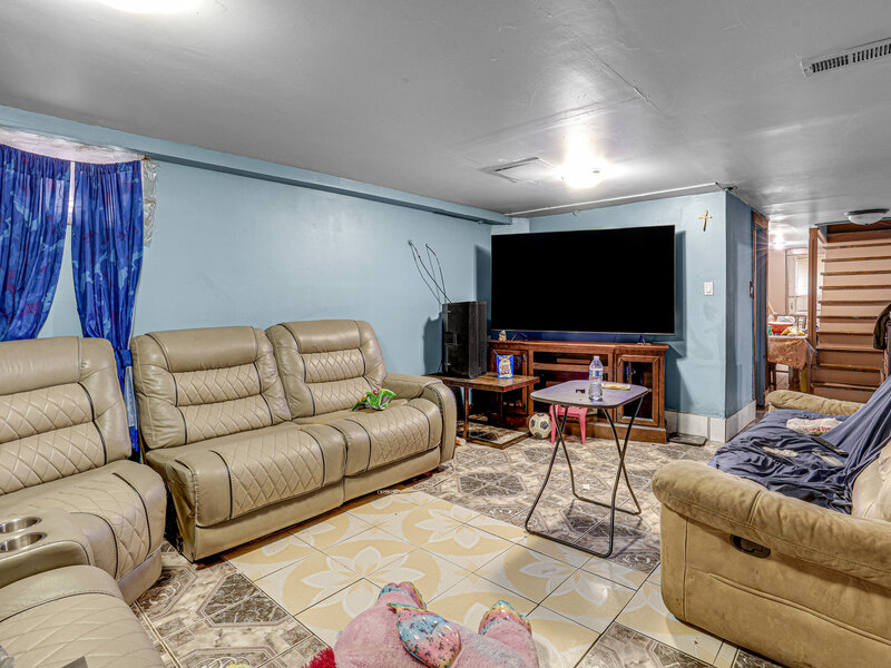 2632 N Merrimac Avenue Chicago IL 60639