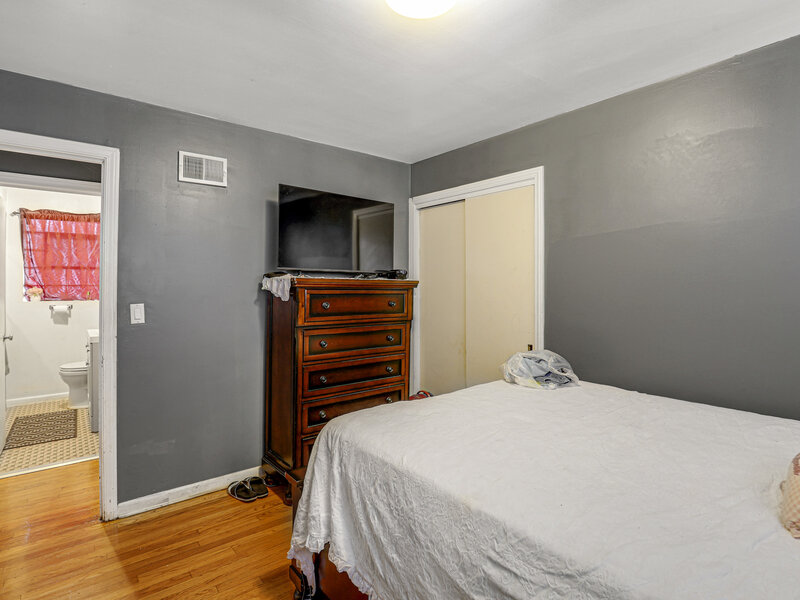 2632 N Merrimac Avenue Chicago IL 60639