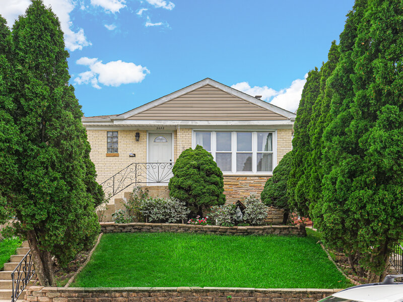 2632 N Merrimac Avenue Chicago IL 60639