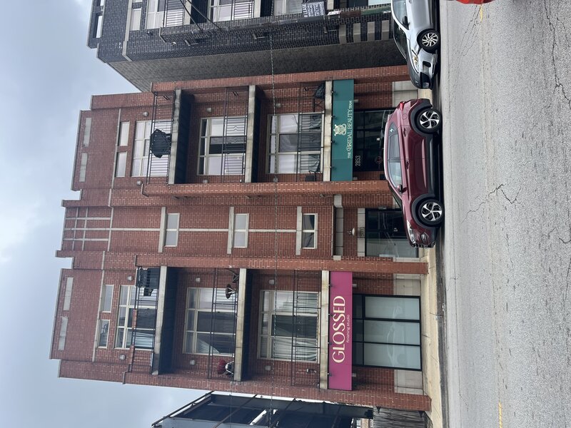 2853 N Pulaski Road Chicago IL 60641