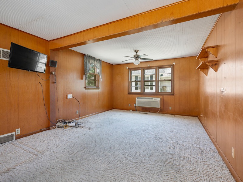 410 E Main Street Genoa IL 60135