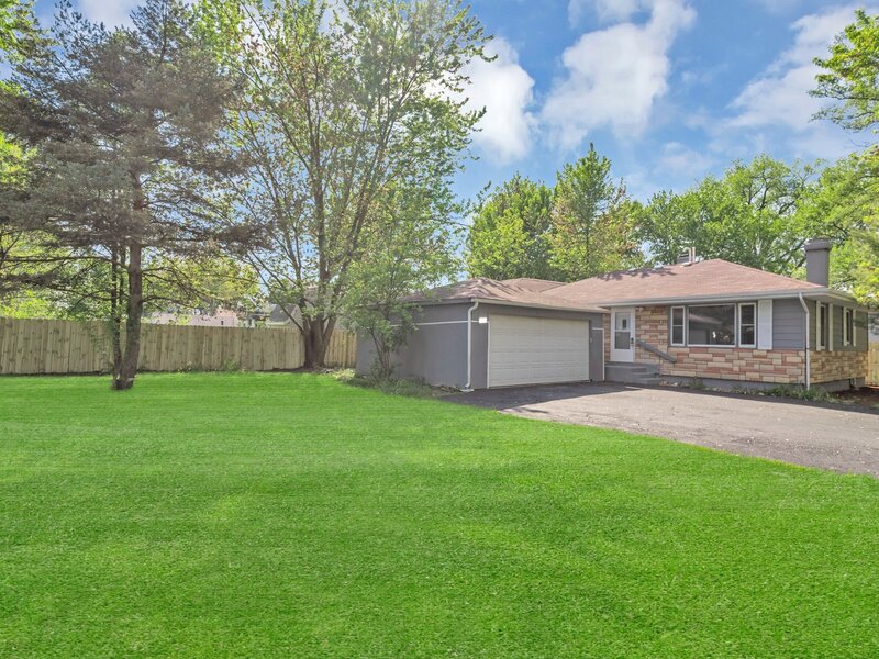 117 Arthur Avenue South Elgin IL 60177
