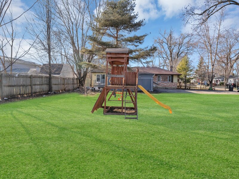 117 Arthur Avenue South Elgin IL 60177