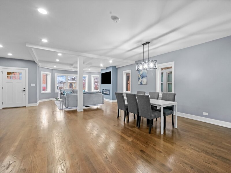 1531 Wenonah Avenue Berwyn IL 60402