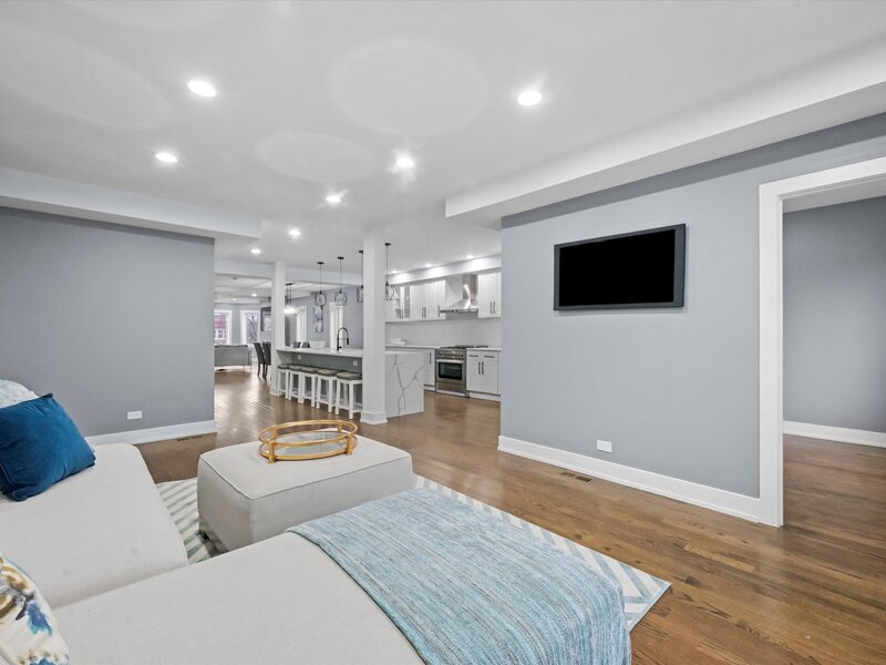 1531 Wenonah Avenue Berwyn IL 60402