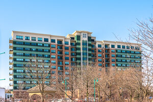 Photo of 6420 Double Eagle Drive Woodridge IL 60517 Unit 1110