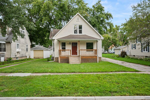 Photo of 725 N 11th Street Dekalb IL 60115