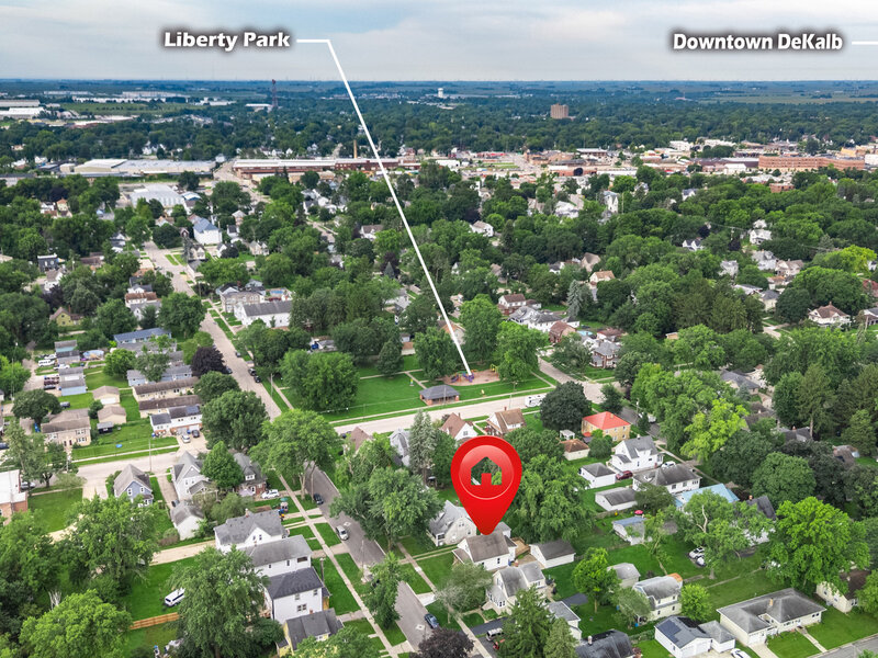 725 N 11th Street Dekalb IL 60115
