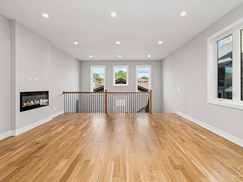 5330 S Mason Avenue Chicago IL 60638