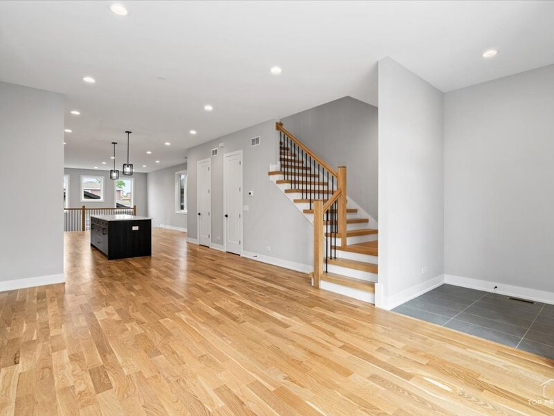 5330 S Mason Avenue Chicago IL 60638