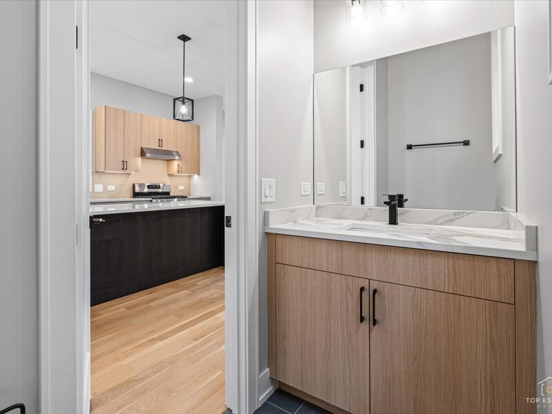 5330 S Mason Avenue Chicago IL 60638