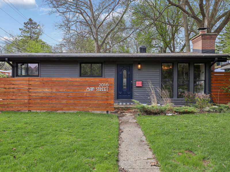 2016 Main Street Evanston IL 60202