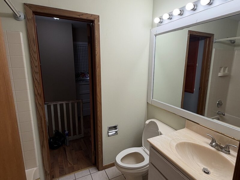415 Krause Avenue Streamwood IL 60107