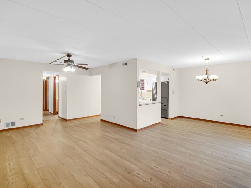 16724 Paxton Avenue Tinley Park IL 60477