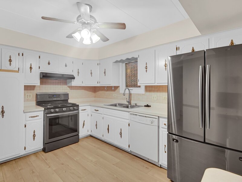 16724 Paxton Avenue Tinley Park IL 60477