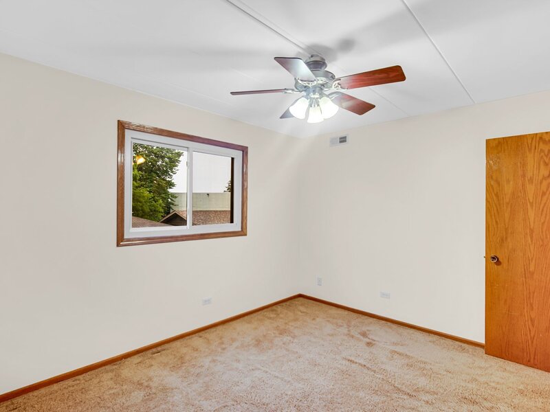 16724 Paxton Avenue Tinley Park IL 60477