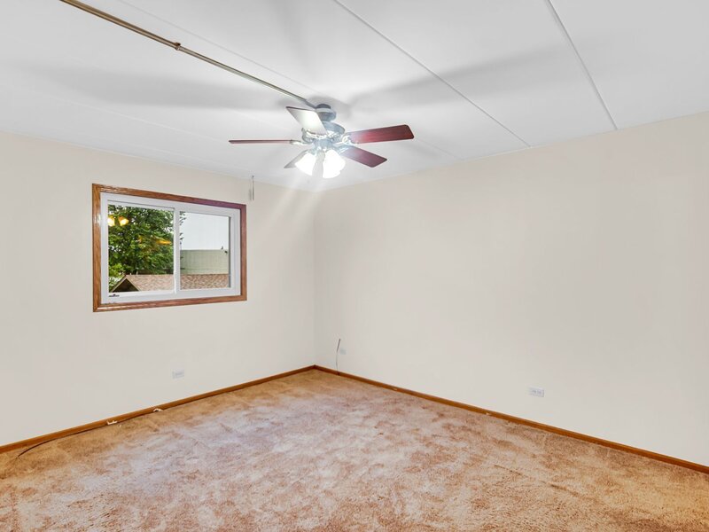 16724 Paxton Avenue Tinley Park IL 60477