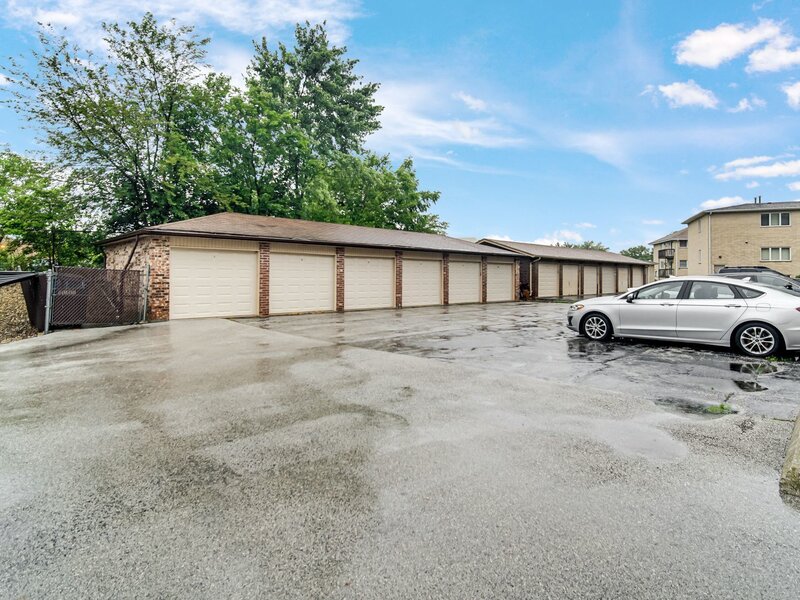 16724 Paxton Avenue Tinley Park IL 60477