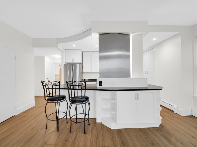 2100 N Lincoln Park West Avenue Chicago IL 60614