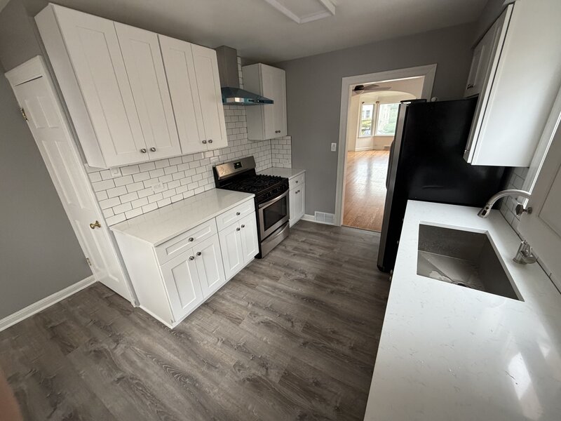 2942 N New England Avenue Chicago IL 60634
