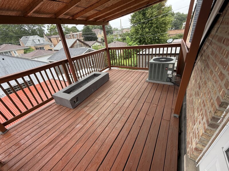 2942 N New England Avenue Chicago IL 60634