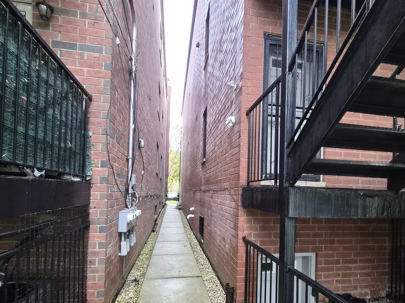 3745 S Michigan Avenue Chicago IL 60653
