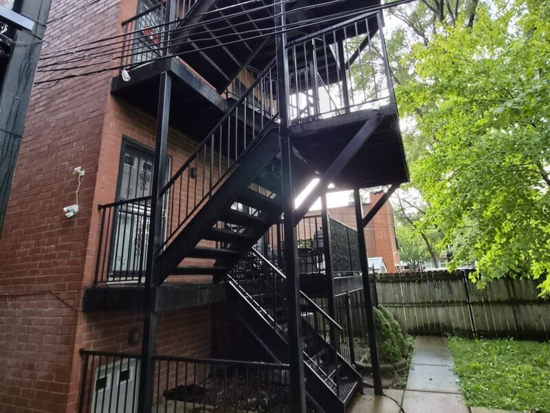 3745 S Michigan Avenue Chicago IL 60653