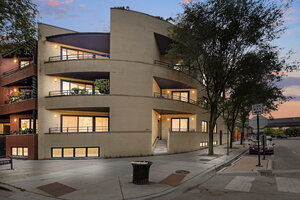 Photo of 4662 N Winthrop Avenue Chicago IL 60640 Unit 1S