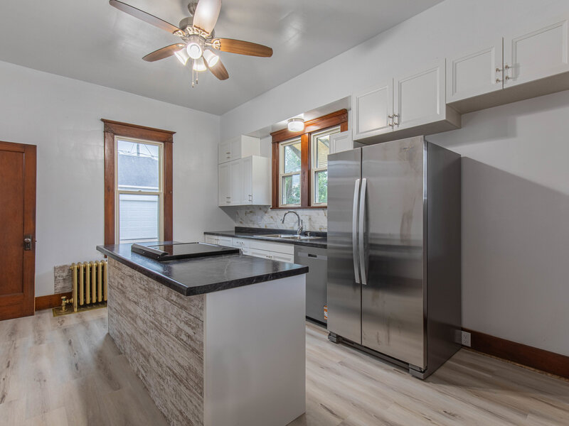 209 W Dakota Street Spring Valley IL 61362