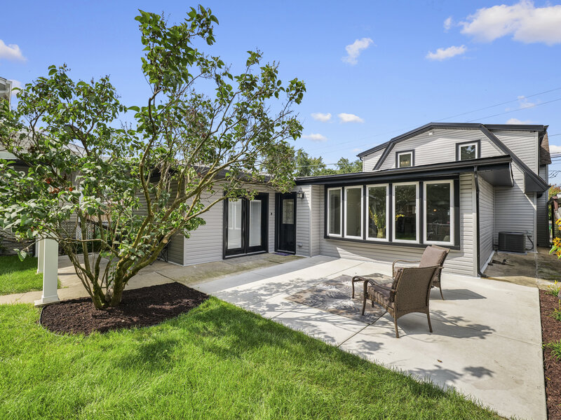 1346 Highland Avenue Berwyn IL 60402