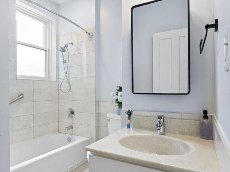 821 Lake Street Oak Park IL 60301
