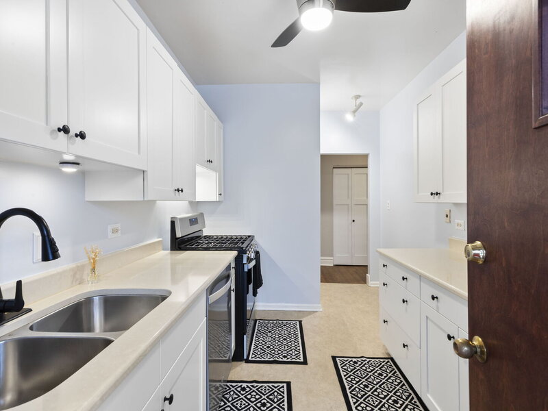 821 Lake Street Oak Park IL 60301