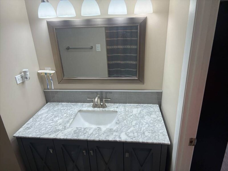 2110 Stanley Court Schaumburg IL 60194