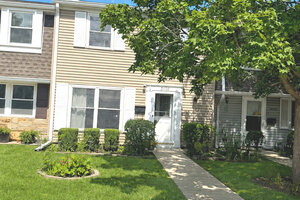 Photo of 2110 Stanley Court Schaumburg IL 60194