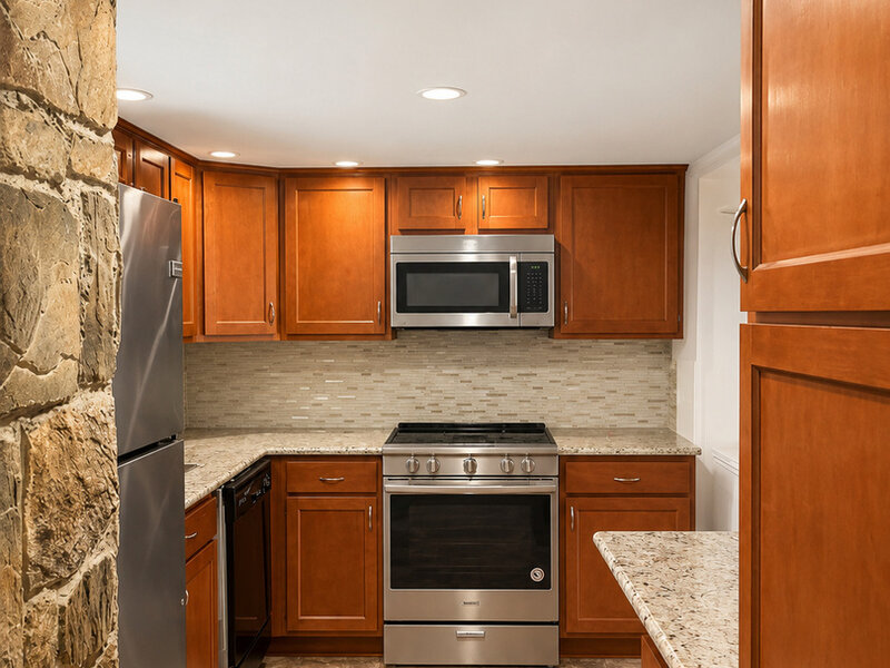 2110 Stanley Court Schaumburg IL 60194