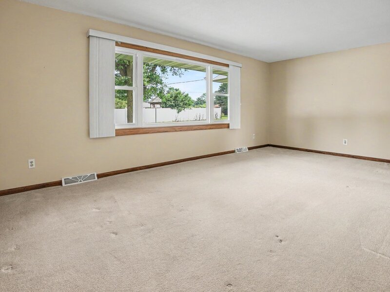 10 Imperial Drive Streator IL 61364