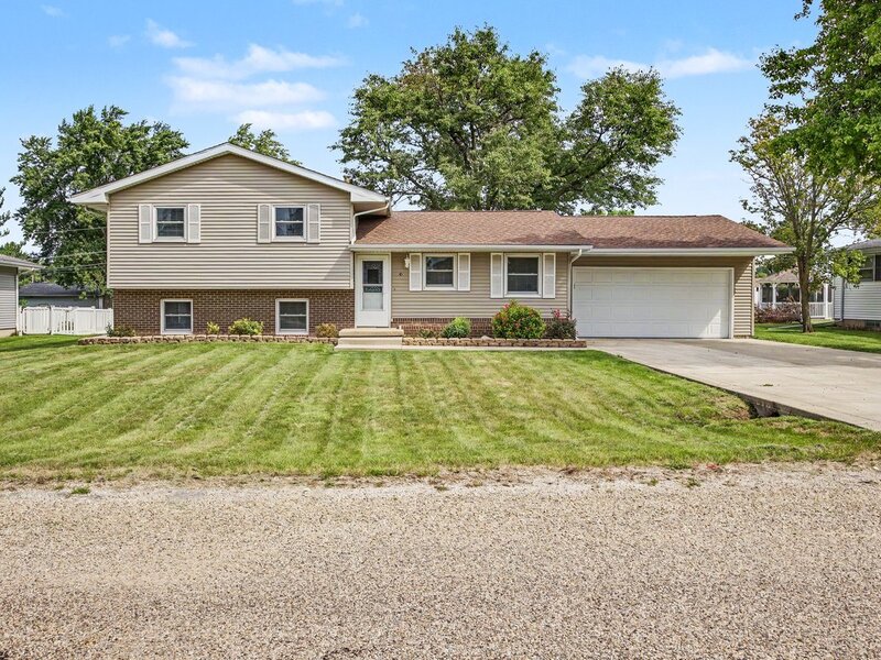 10 Imperial Drive Streator IL 61364