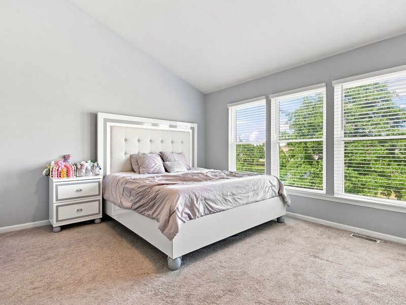4050 Bunker Hill Drive Algonquin IL 60102