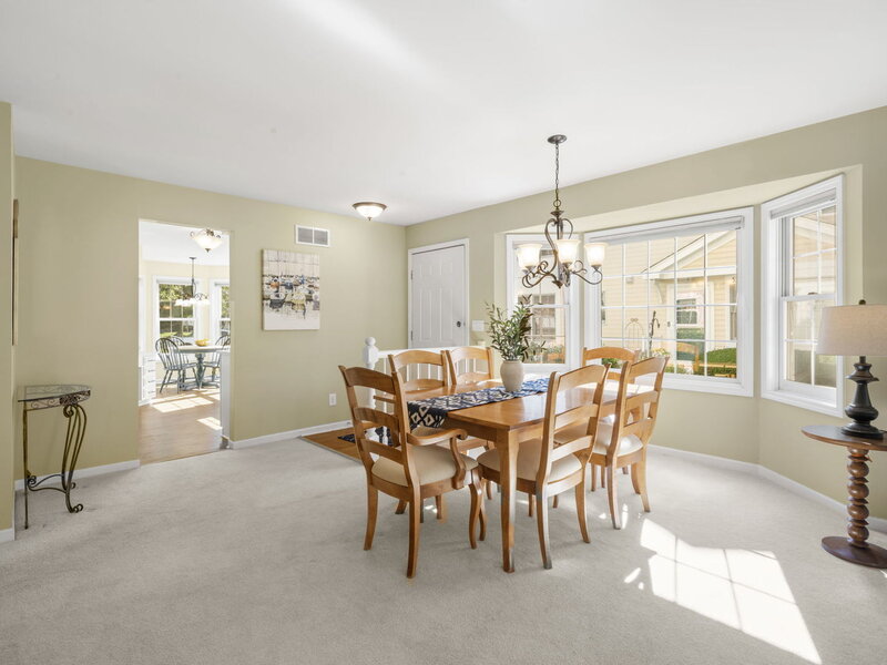 532 Bradbury Lane Geneva IL 60134