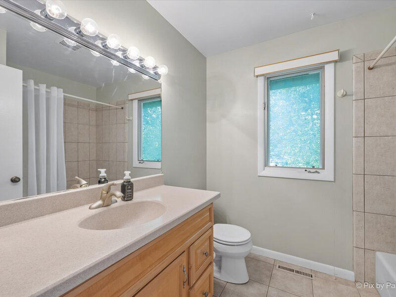 852 Woodmar Drive Crystal Lake IL 60014