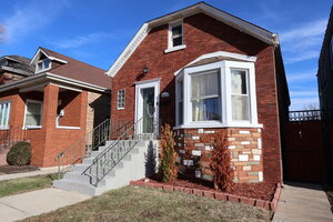 Photo of 5409 S Sawyer Avenue Chicago IL 60632