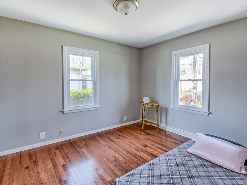 547 Reese Avenue East Dundee IL 60118
