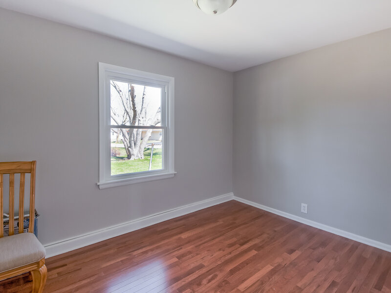 547 Reese Avenue East Dundee IL 60118