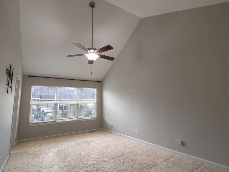 605 Pheasant Trail St. Charles IL 60174