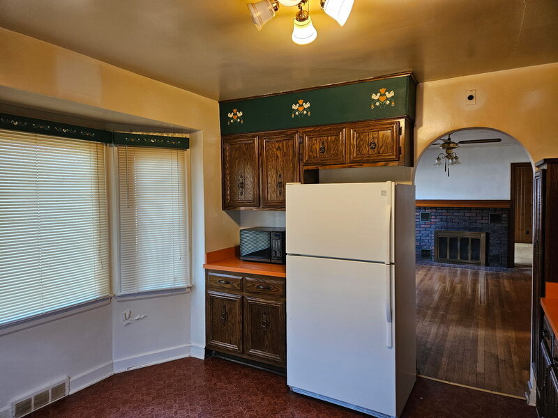 1517 W Kimberly Road Davenport IA 52806